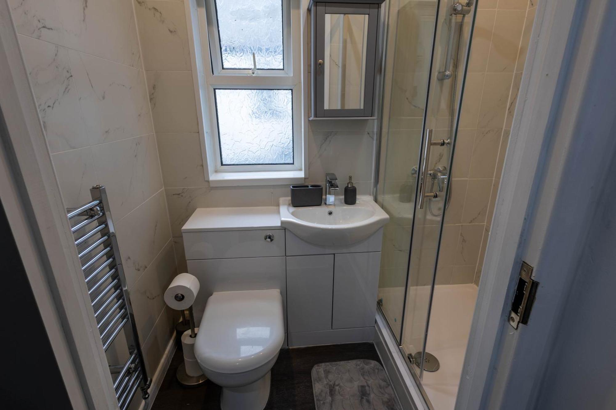 Spacious In Centre Appartement *
